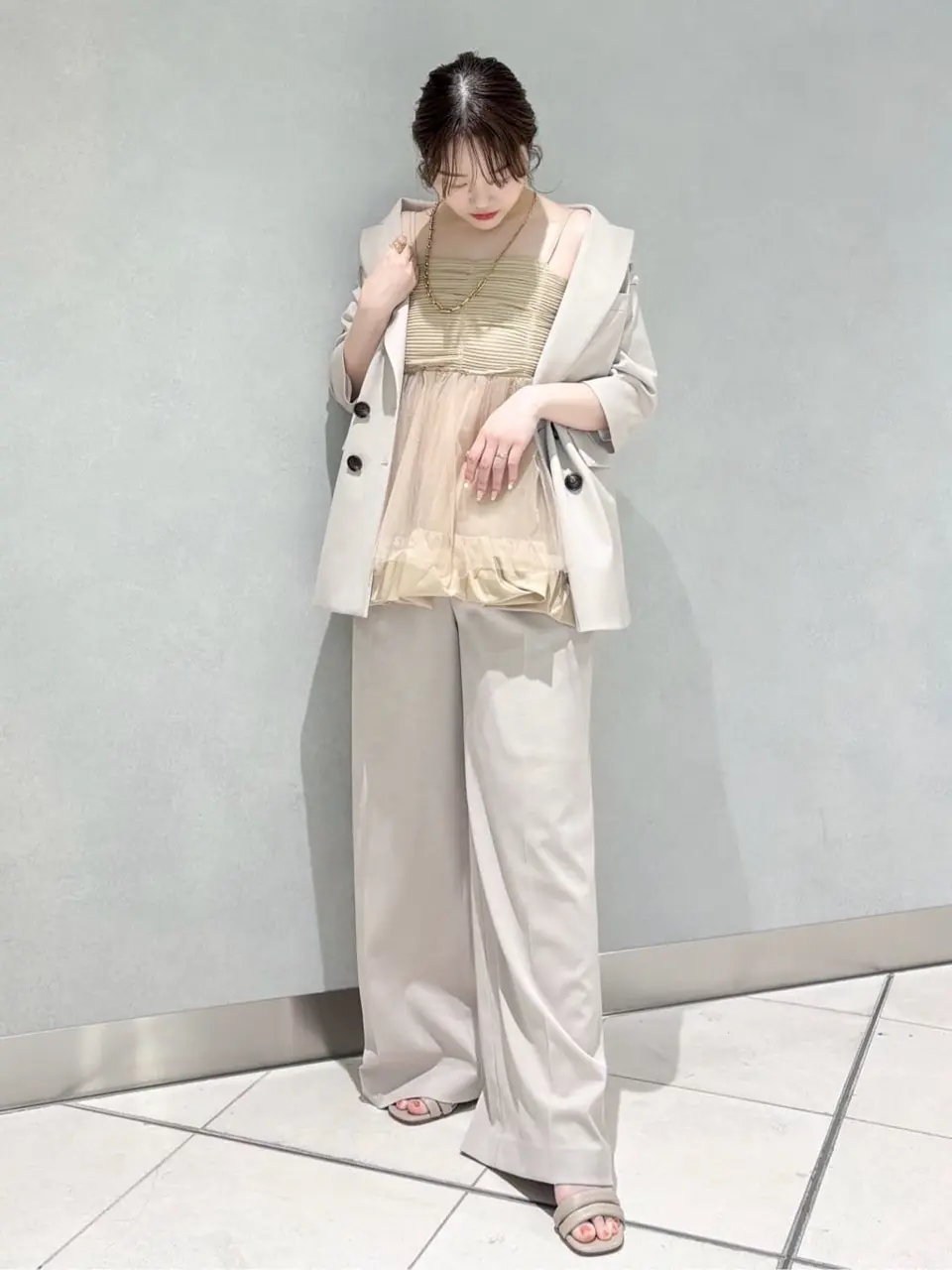 GRACE CONTINENTAL SAYUMI Nagashima コーディネート画像