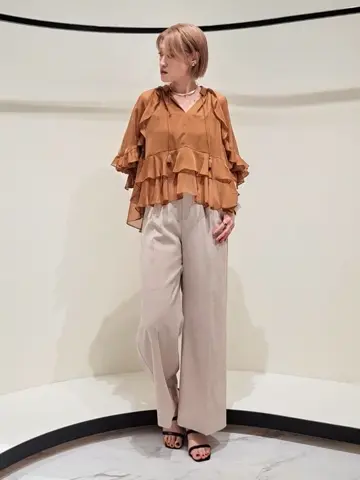 GRACE CONTINENTAL 今野　志保 コーディネート画像