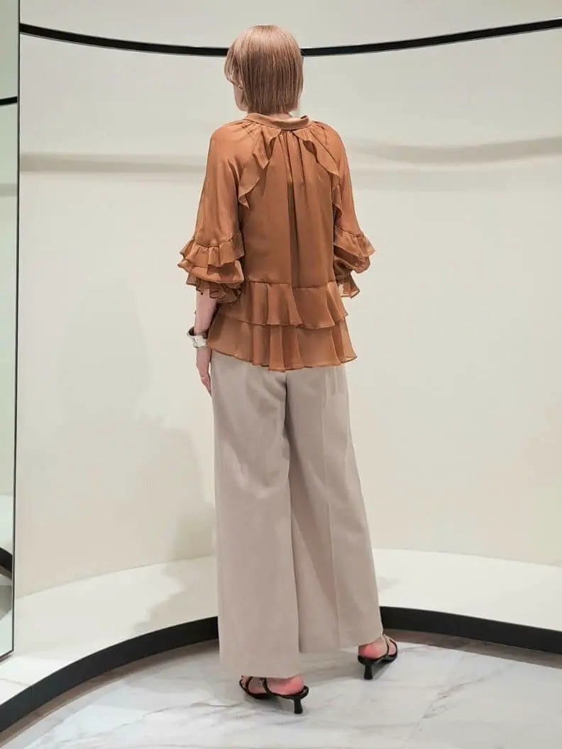 GRACE CONTINENTAL 今野　志保 コーディネート画像