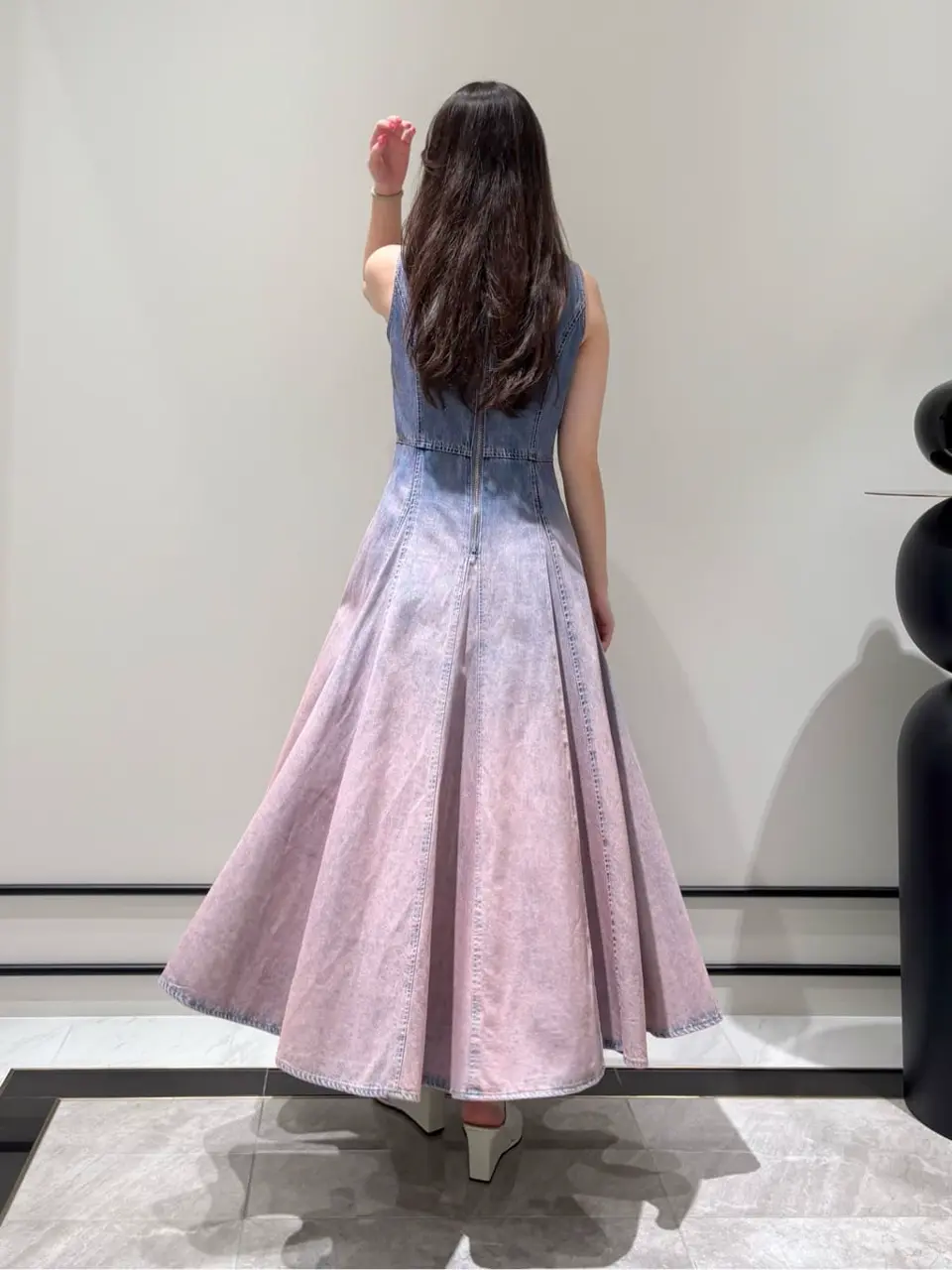 GRACE CONTINENTAL Shiori コーディネート画像