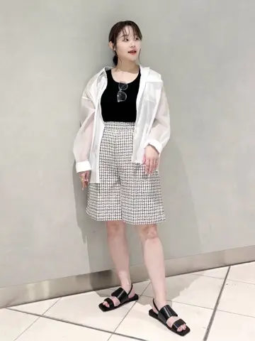 GRACE CONTINENTAL SAYUMI Nagashima コーディネート画像