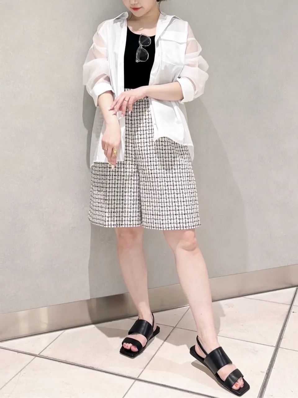 GRACE CONTINENTAL SAYUMI Nagashima コーディネート画像