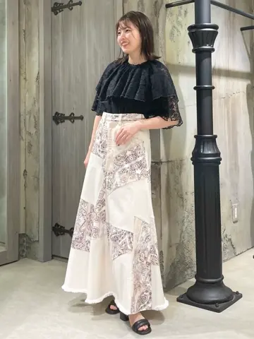 GRACE CONTINENTAL minami コーディネート画像