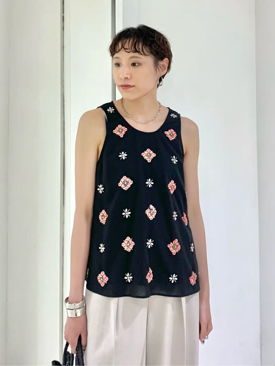 GRACE CONTINENTAL haruka iwasaki コーディネート画像