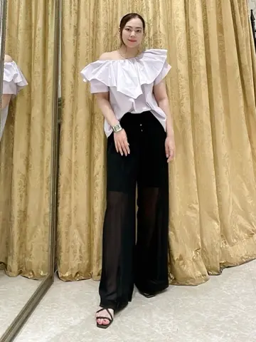 GRACE CONTINENTAL 泉　敦子 コーディネート画像