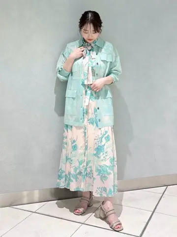 GRACE CONTINENTAL SAYUMI Nagashima コーディネート画像