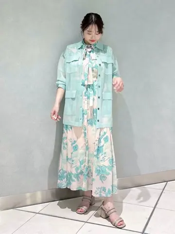 GRACE CONTINENTAL SAYUMI Nagashima コーディネート画像