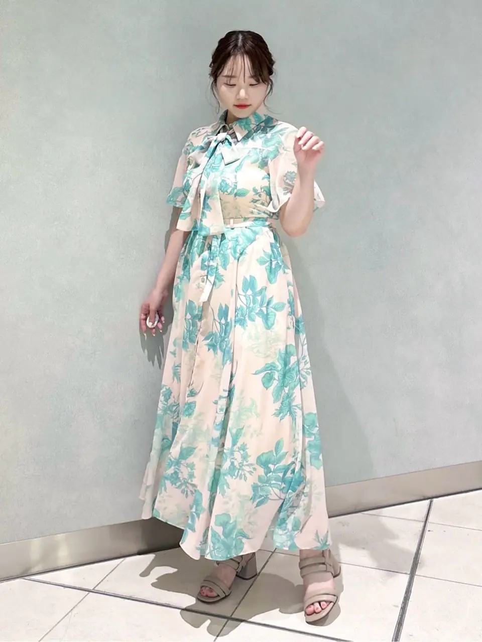 GRACE CONTINENTAL SAYUMI Nagashima コーディネート画像