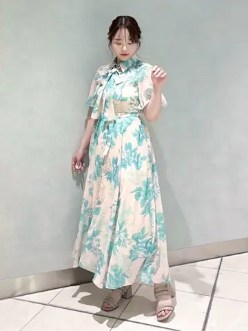 GRACE CONTINENTAL SAYUMI Nagashima コーディネート画像