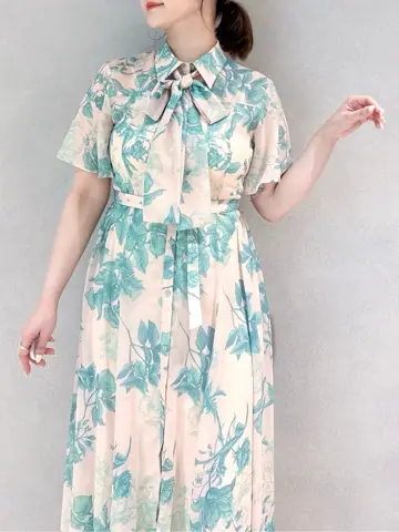 GRACE CONTINENTAL SAYUMI Nagashima コーディネート画像