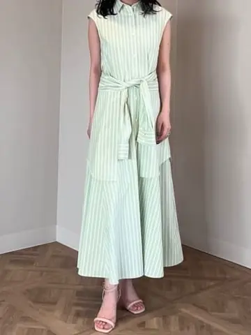 GRACE CONTINENTAL OZAWA コーディネート画像