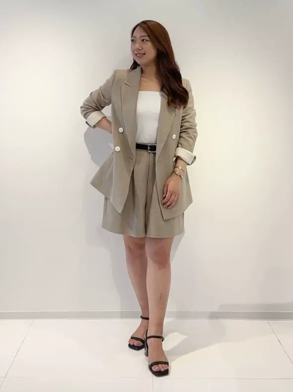 GRACE CONTINENTAL HIGASHIGAWA.R コーディネート画像