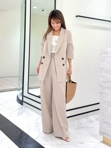 GRACE CONTINENTAL yukimi yonee コーディネート画像