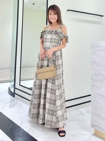 GRACE CONTINENTAL yukimi yonee コーディネート画像