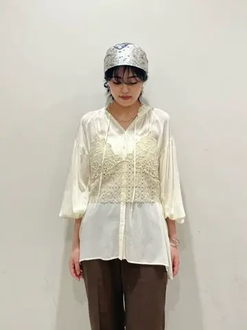 GRACE CONTINENTAL yoshi コーディネート画像