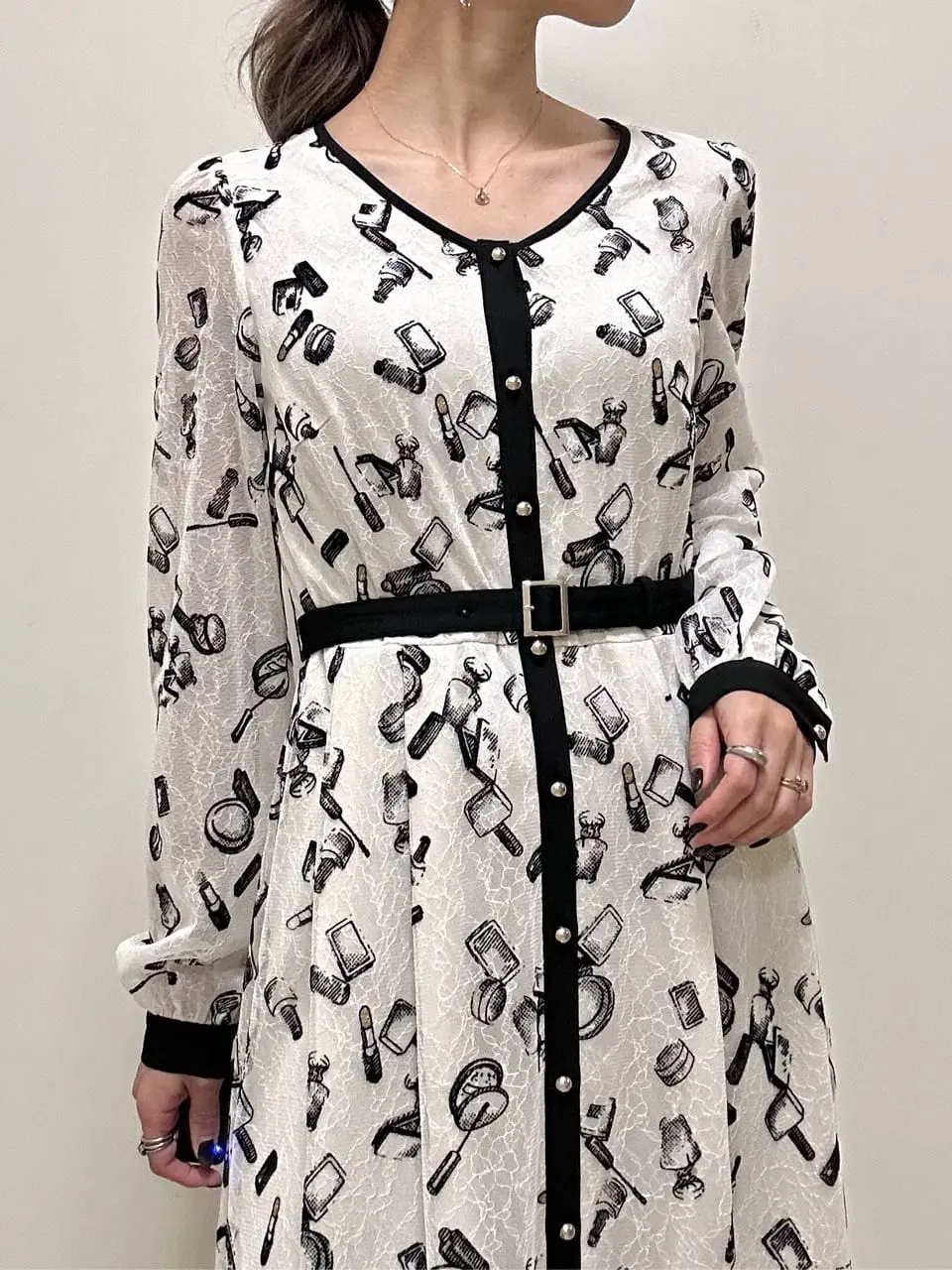 GRACE CONTINENTAL FUKUSHIMA YURIE コーディネート画像