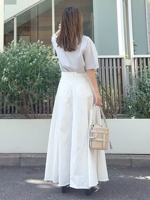 GRACE CONTINENTAL yukimi yonee コーディネート画像