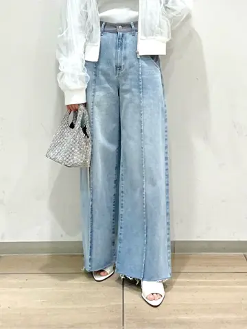 GRACE CONTINENTAL yoshi コーディネート画像