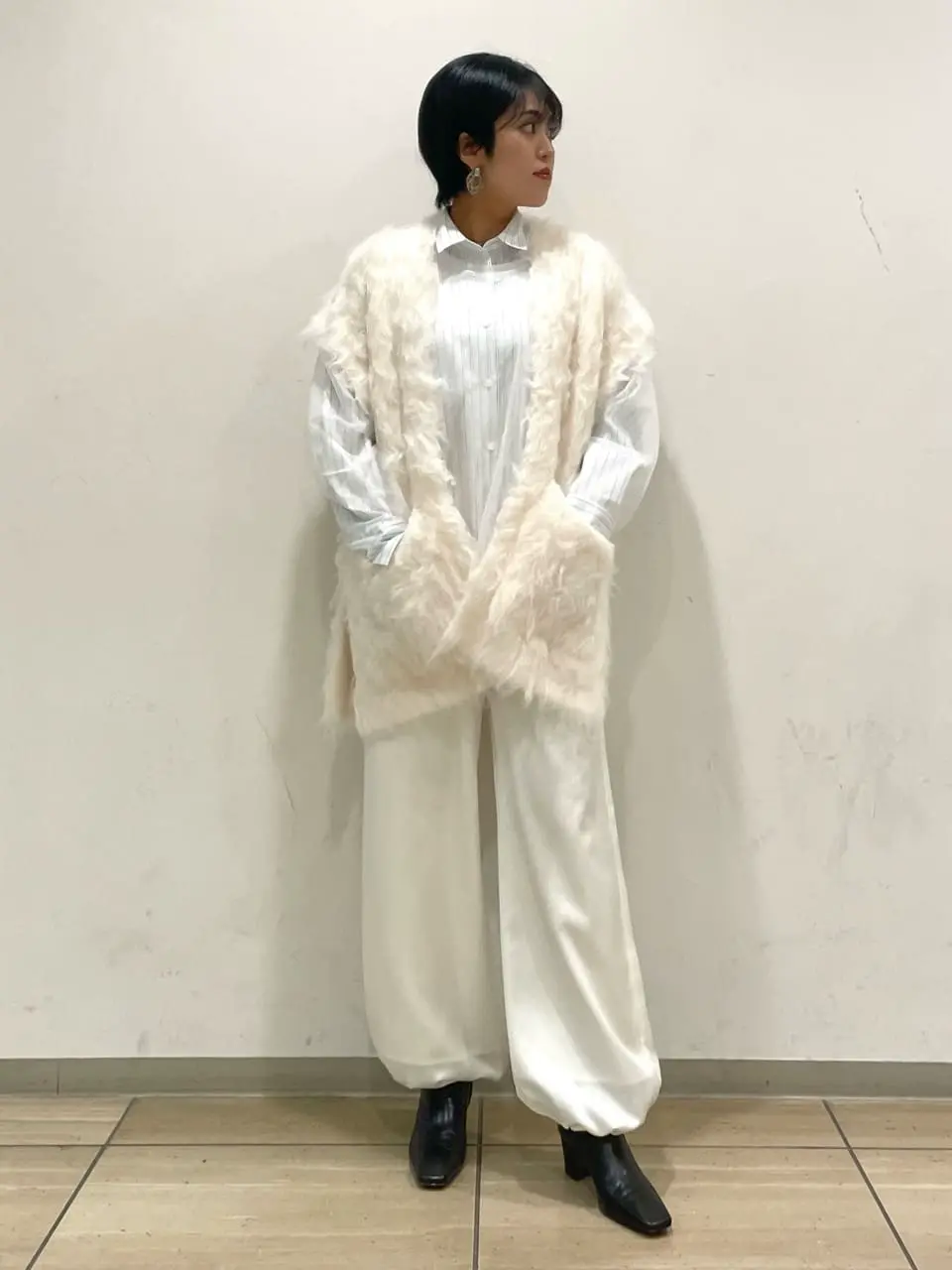 GRACE CONTINENTAL yoshi コーディネート画像