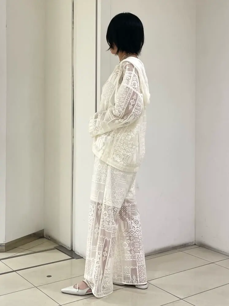 GRACE CONTINENTAL yoshi コーディネート画像