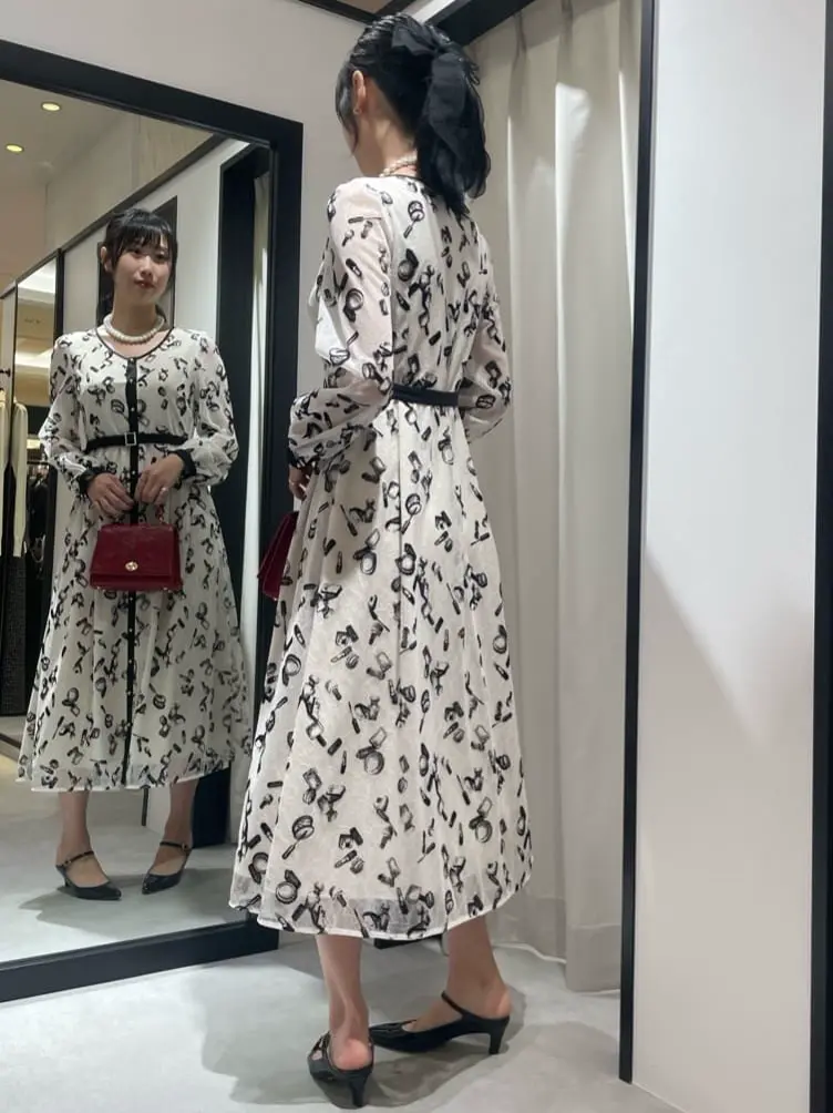 GRACE CONTINENTAL 端場　わかな コーディネート画像