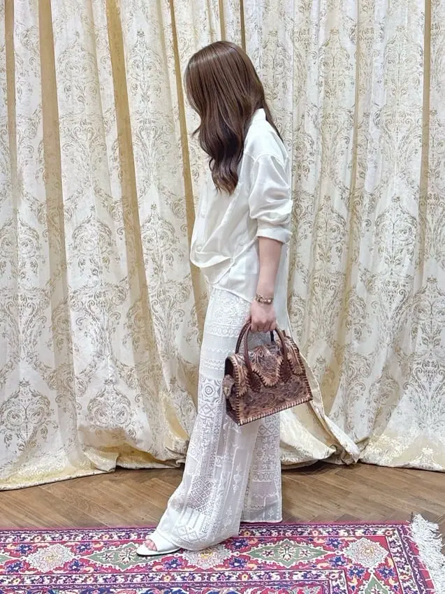 GRACE CONTINENTAL HIGASHIGAWA.R コーディネート画像