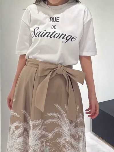 GRACE CONTINENTAL yukimi yonee コーディネート画像