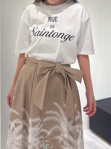 GRACE CONTINENTAL yukimi yonee コーディネート画像