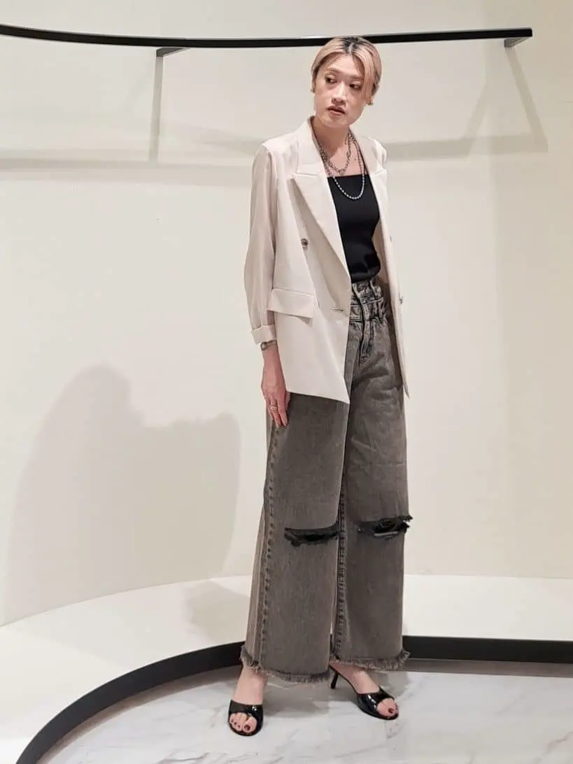 GRACE CONTINENTAL 今野　志保 コーディネート画像