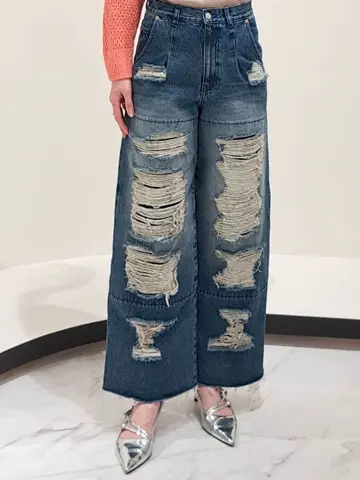 GRACE CONTINENTAL 今野　志保 コーディネート画像