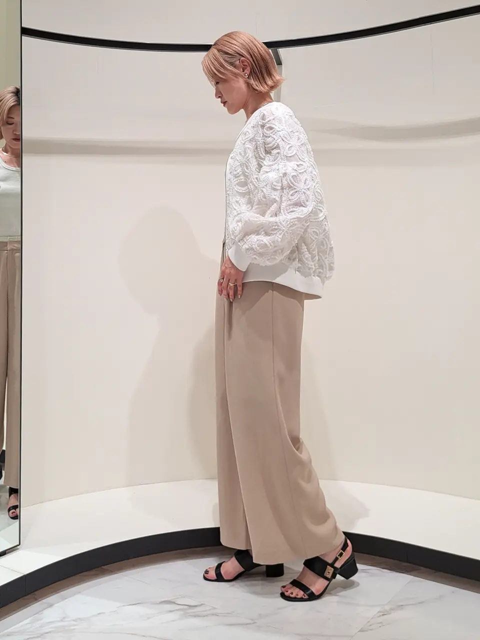 GRACE CONTINENTAL 今野　志保 コーディネート画像