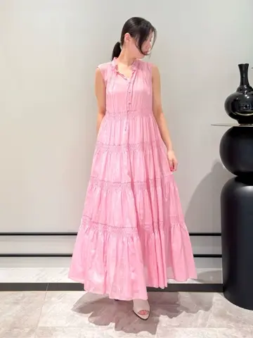 GRACE CONTINENTAL Shiori コーディネート画像