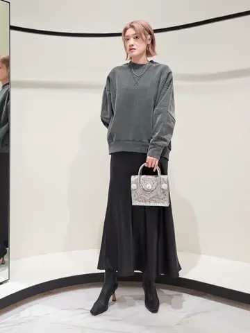 GRACE CONTINENTAL 今野　志保 コーディネート画像