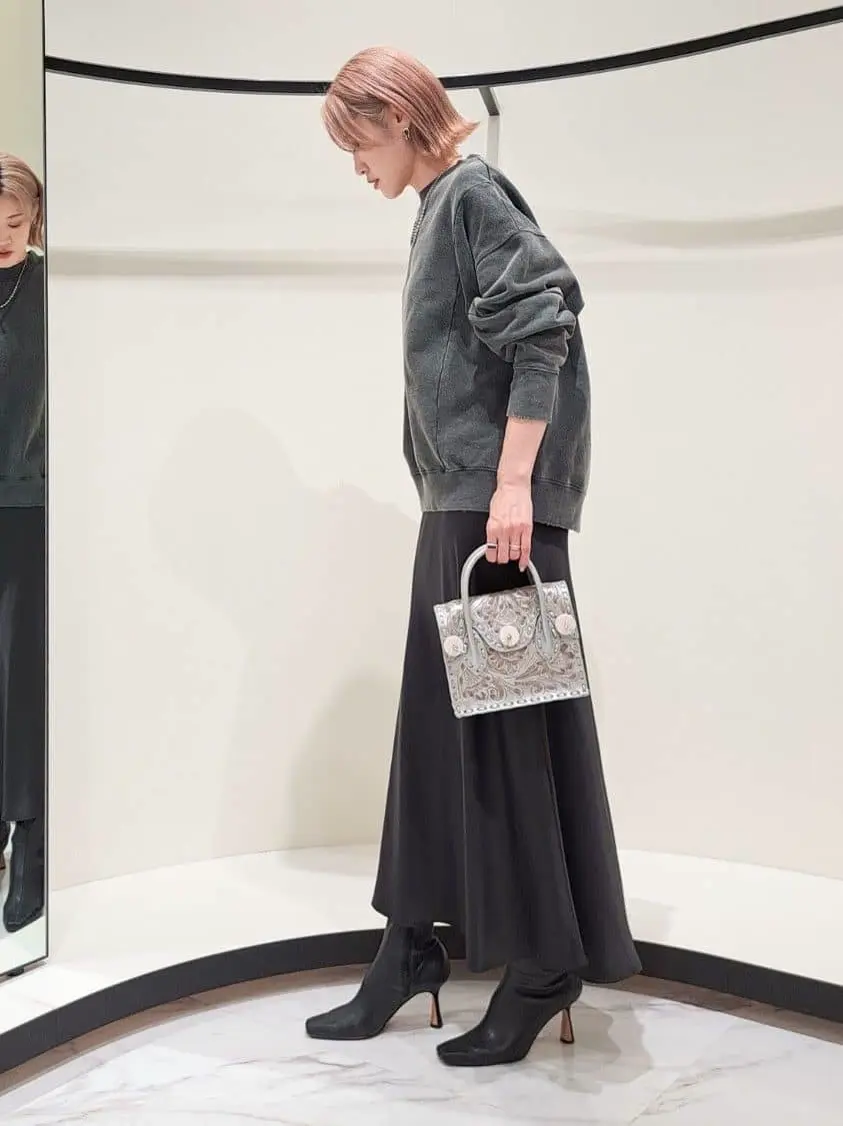 GRACE CONTINENTAL 今野　志保 コーディネート画像