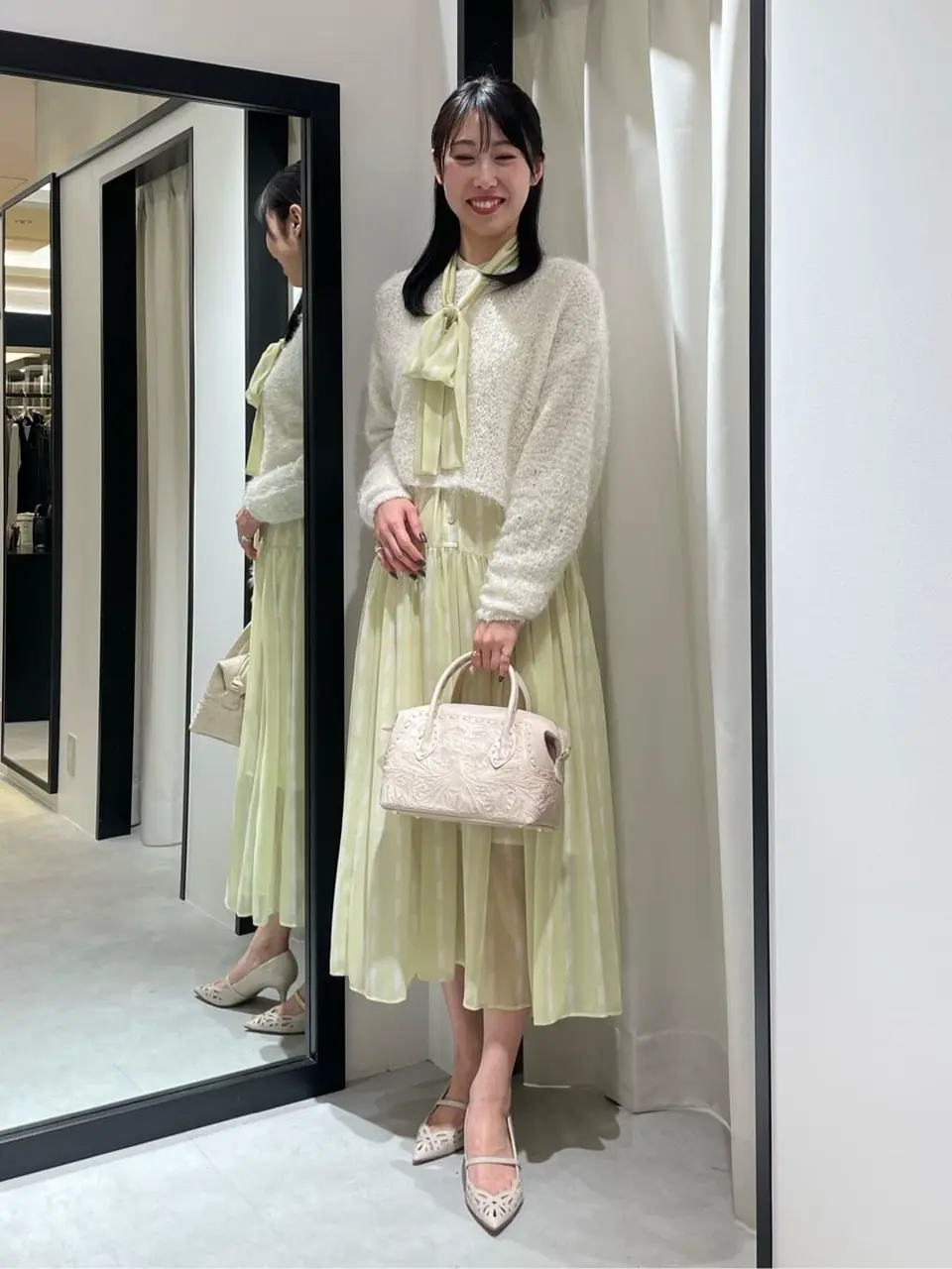 GRACE CONTINENTAL 端場　わかな コーディネート画像