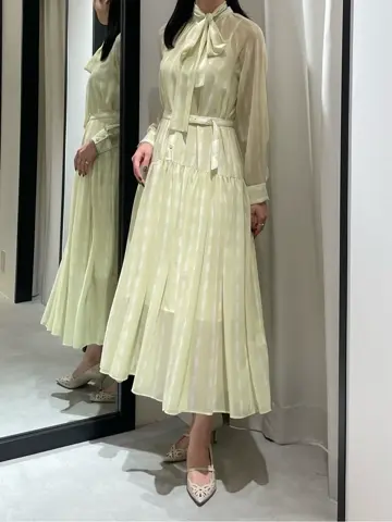 GRACE CONTINENTAL 端場　わかな コーディネート画像