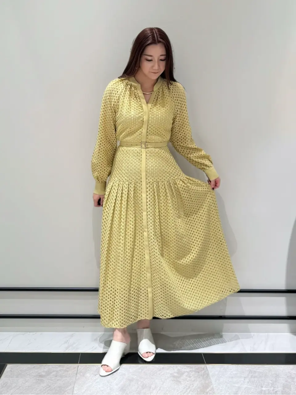 GRACE CONTINENTAL MOMOKO コーディネート画像