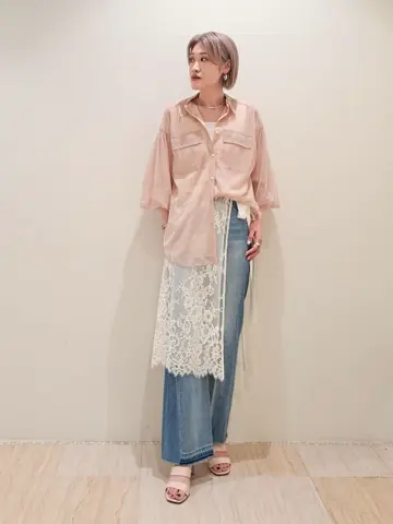 GRACE CONTINENTAL 今野　志保 コーディネート画像