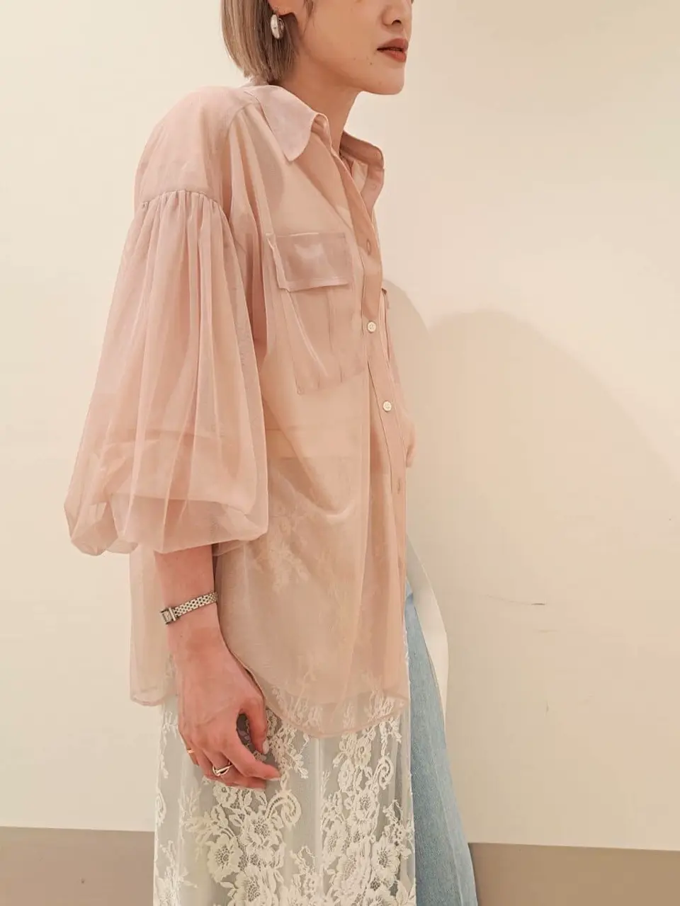 GRACE CONTINENTAL 今野　志保 コーディネート画像