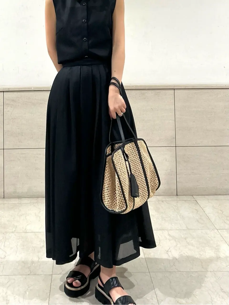 GRACE CONTINENTAL 加藤   恵理奈 コーディネート画像