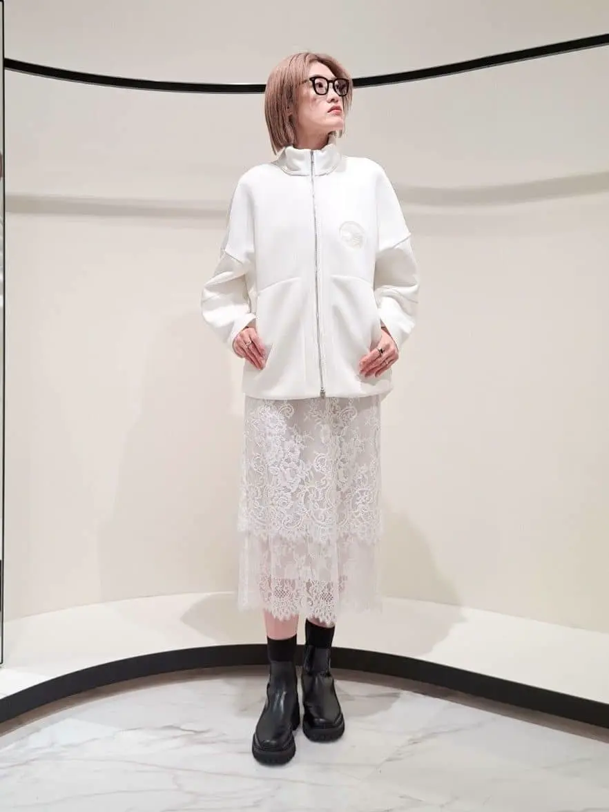 GRACE CONTINENTAL 今野　志保 コーディネート画像