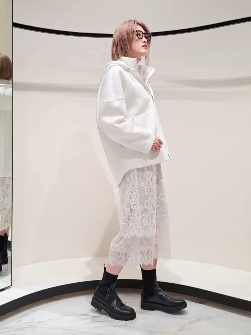 GRACE CONTINENTAL 今野　志保 コーディネート画像