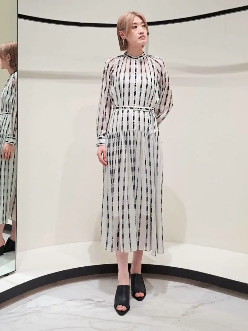 GRACE CONTINENTAL 今野　志保 コーディネート画像