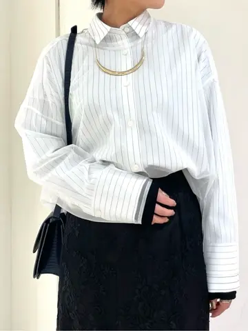 GRACE CONTINENTAL yoshi コーディネート画像