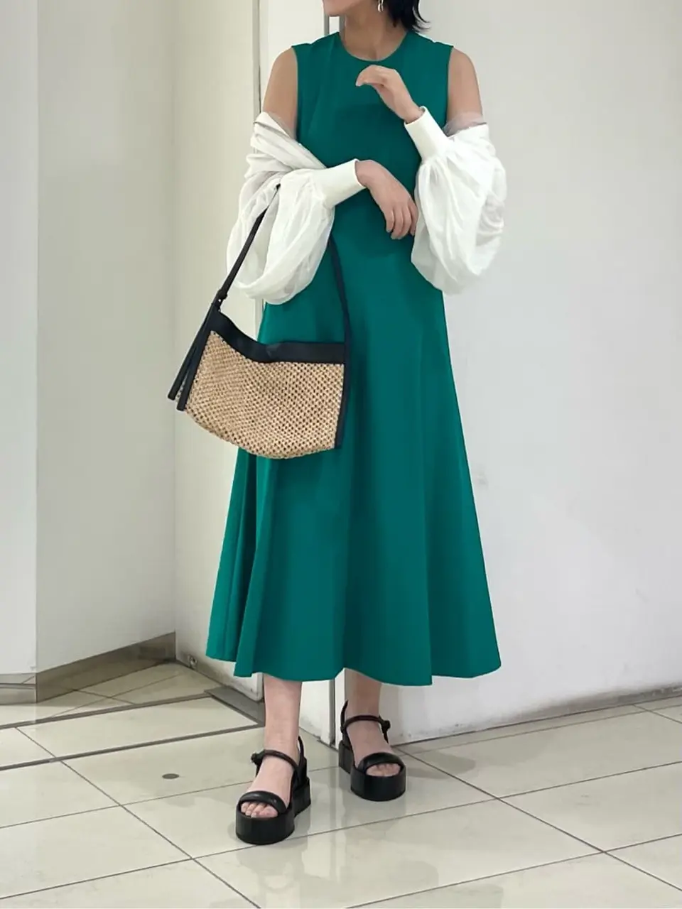 GRACE CONTINENTAL yoshi コーディネート画像