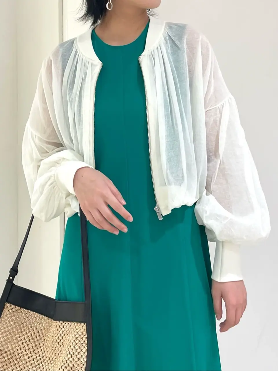 GRACE CONTINENTAL yoshi コーディネート画像