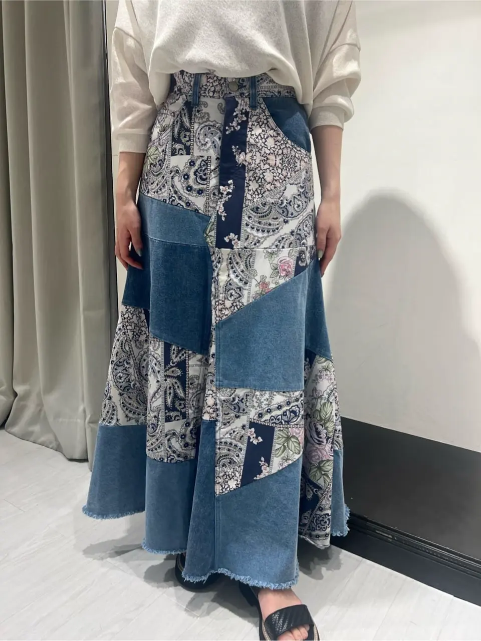 GRACE CONTINENTAL 赤坂 梨来 コーディネート画像