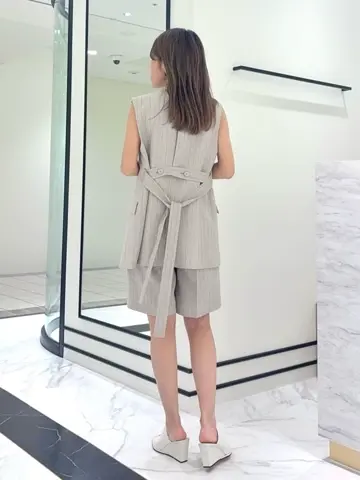 GRACE CONTINENTAL yukimi yonee コーディネート画像