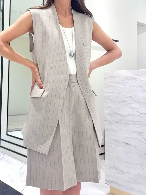 GRACE CONTINENTAL yukimi yonee コーディネート画像