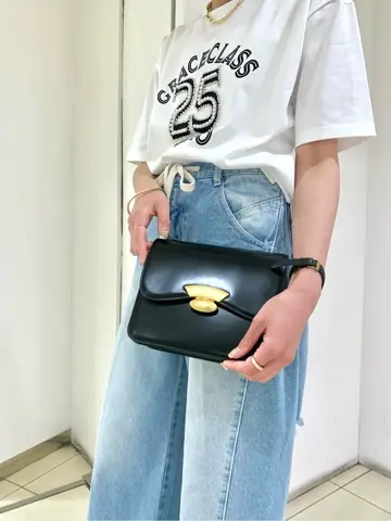 GRACE CONTINENTAL haruka iwasaki コーディネート画像